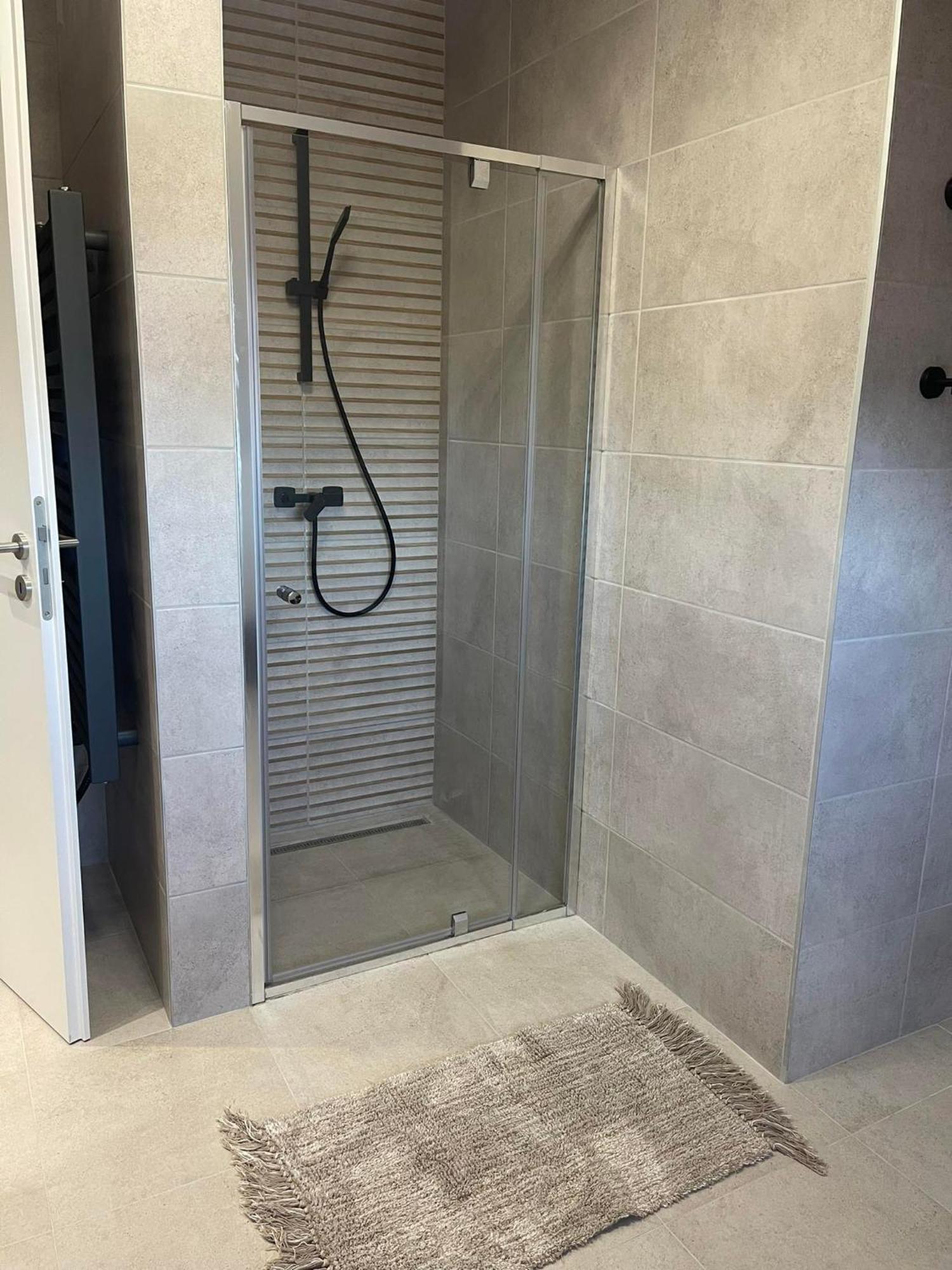 זלאגרסג Hotello Apartmanhaz Es Panzio מראה חיצוני תמונה