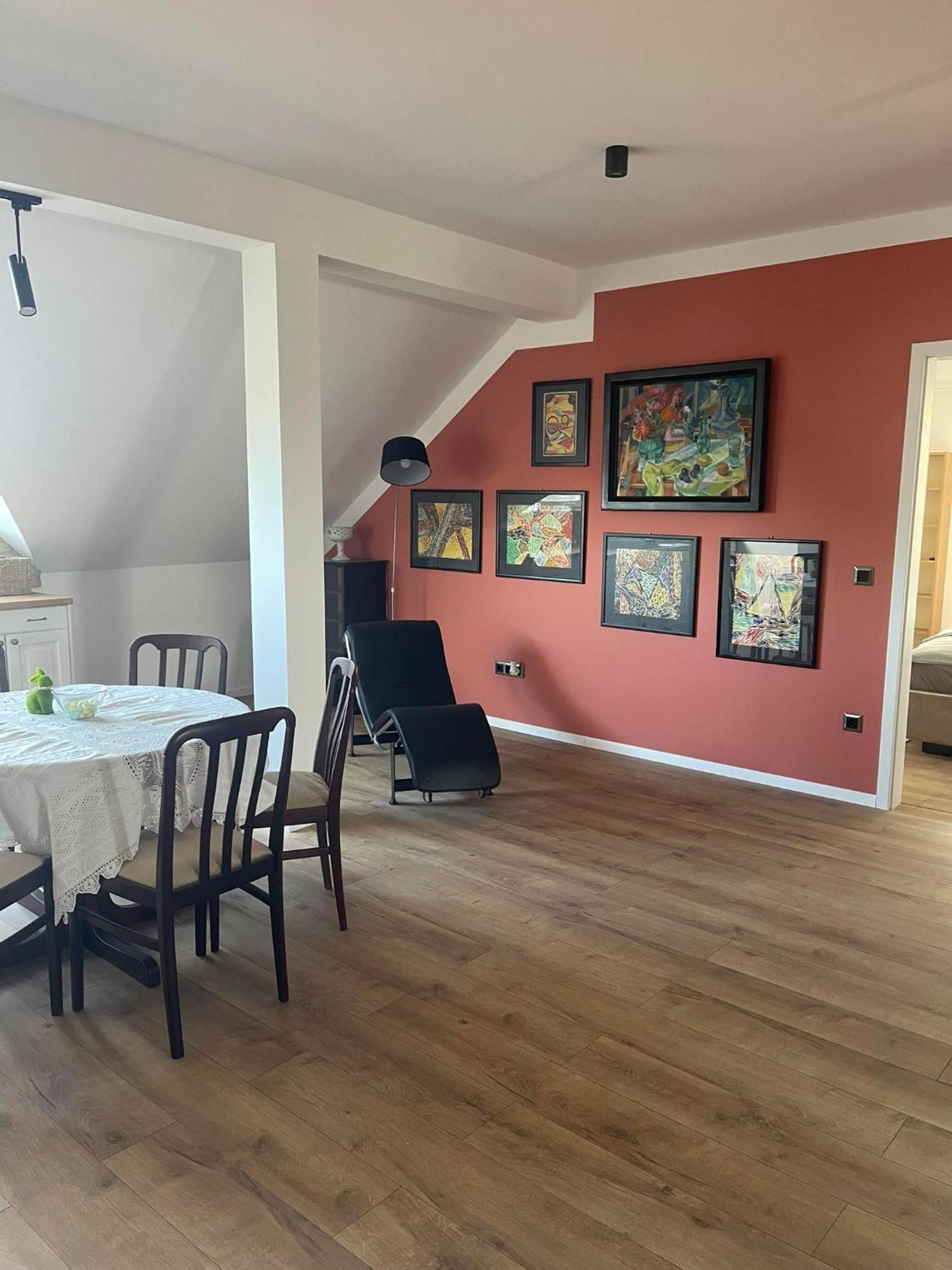 זלאגרסג Hotello Apartmanhaz Es Panzio מראה חיצוני תמונה