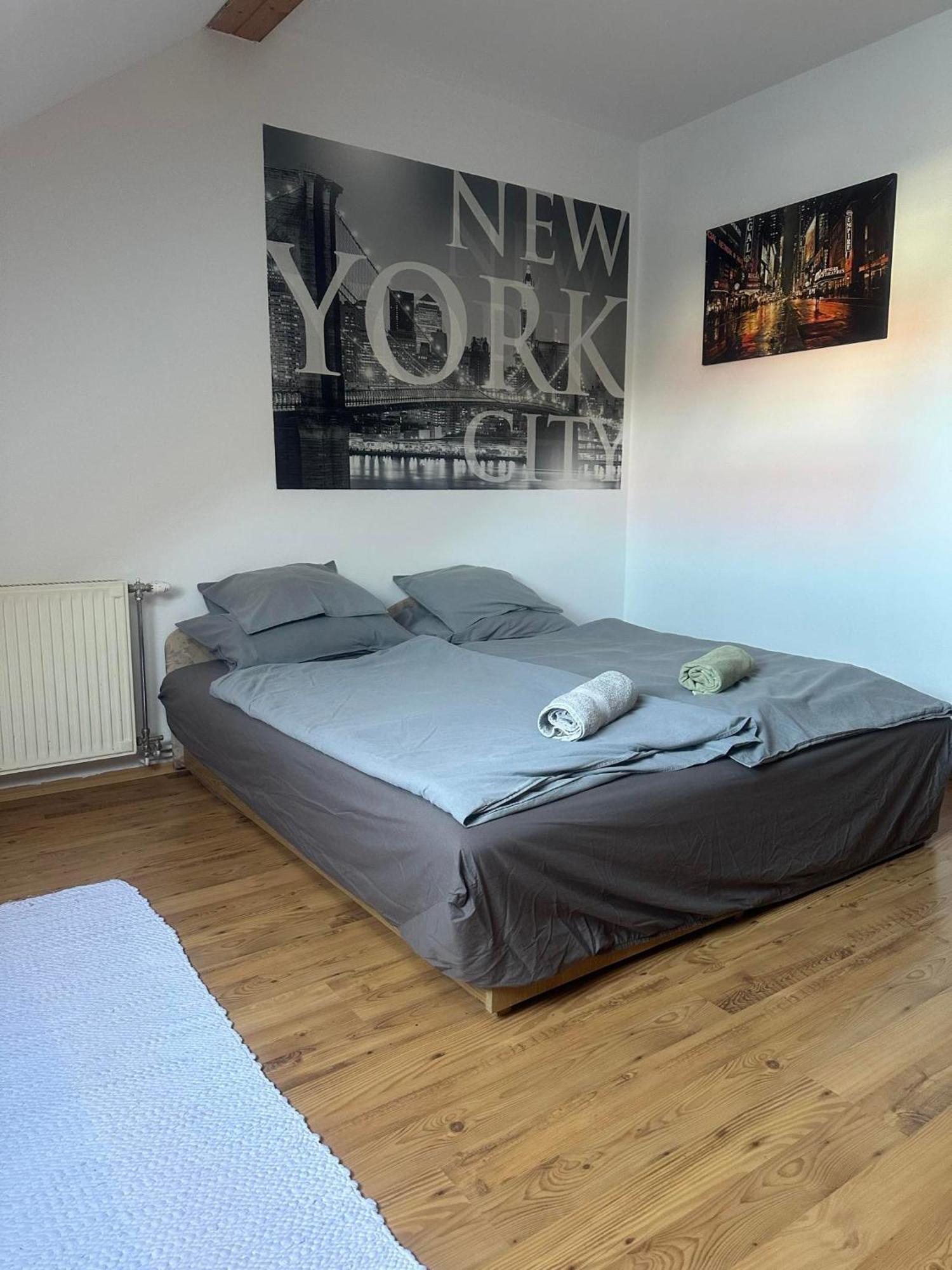 זלאגרסג Hotello Apartmanhaz Es Panzio מראה חיצוני תמונה